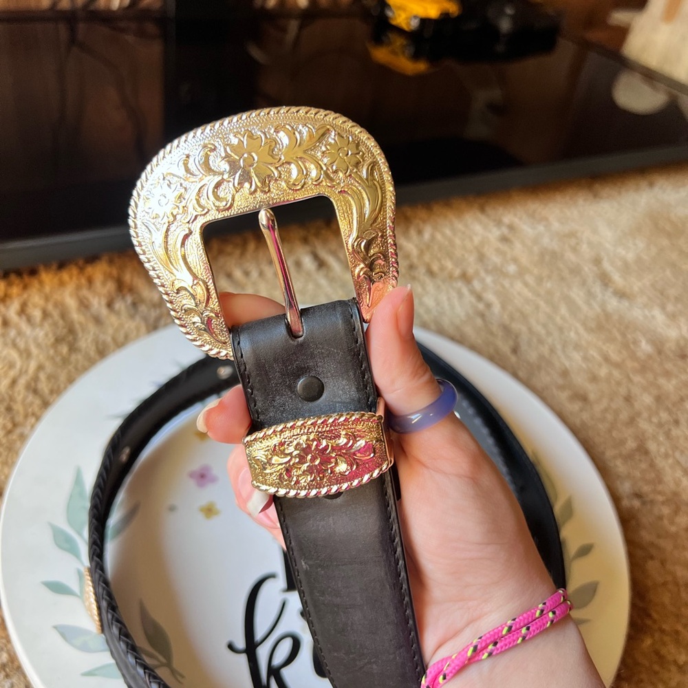 Women’s genuine black leather western belt with a gold-toned buckle and conchos. - Picture 9 of 17